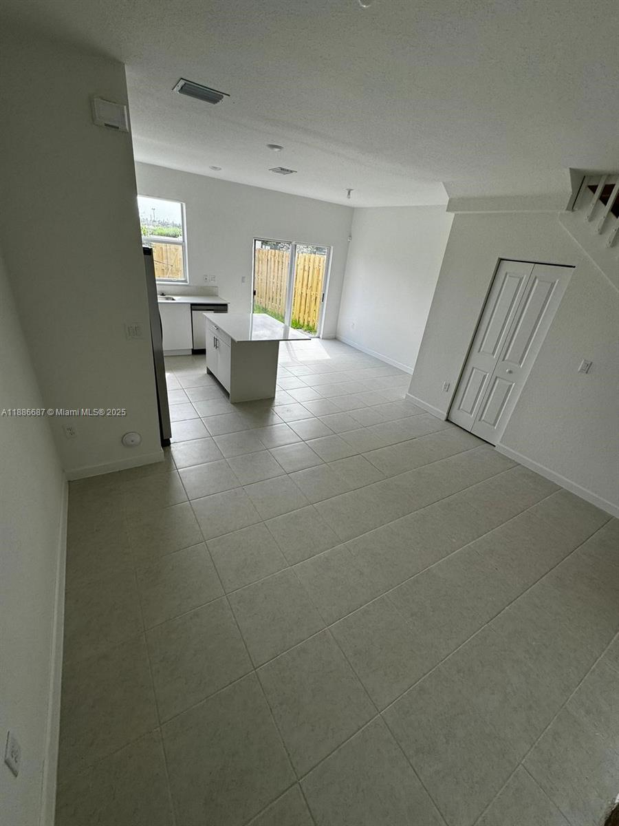 16270 Sw 292nd St Property Photo 3
