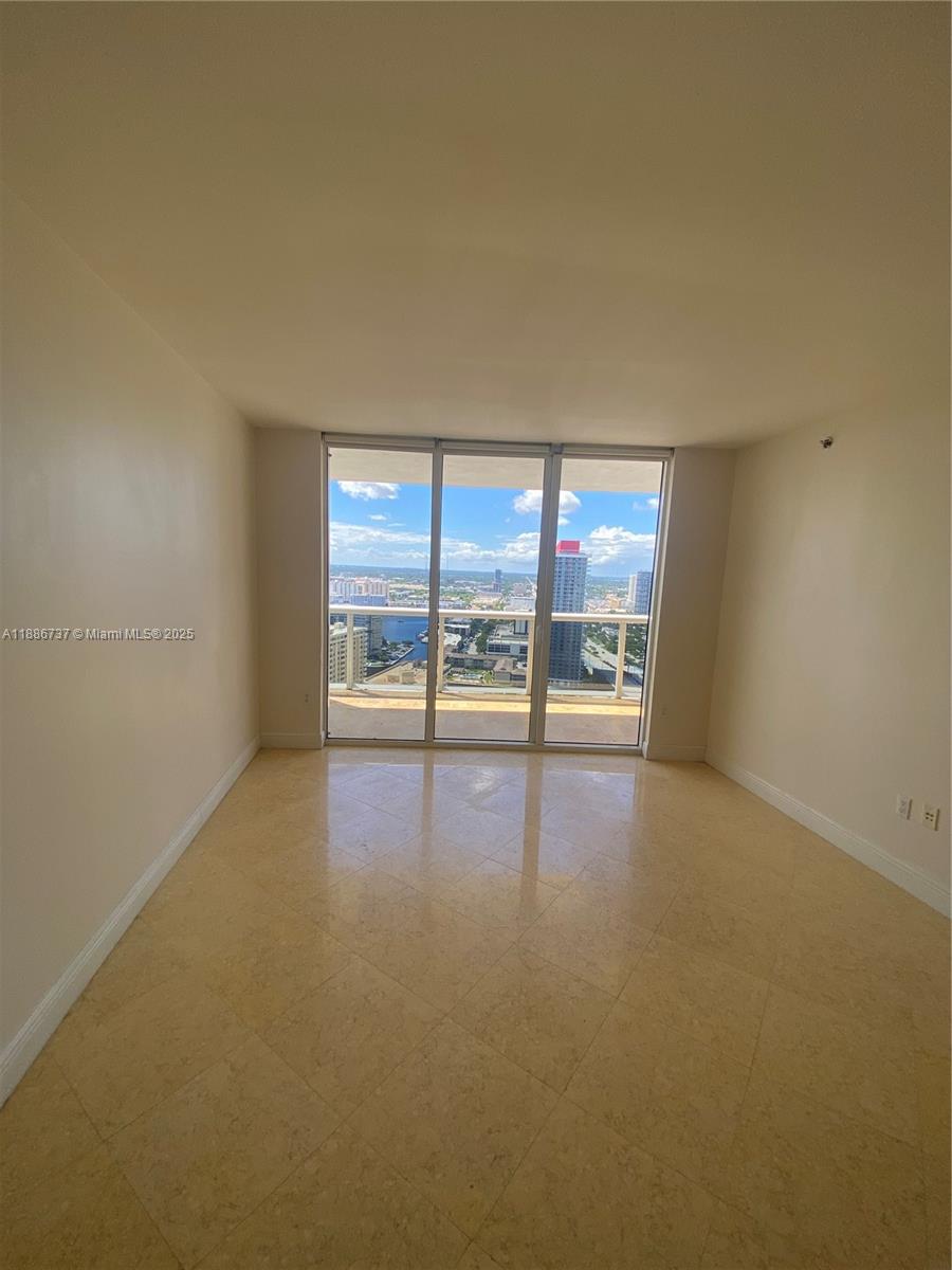 1800 S Ocean Dr 2909 Property Photo 10