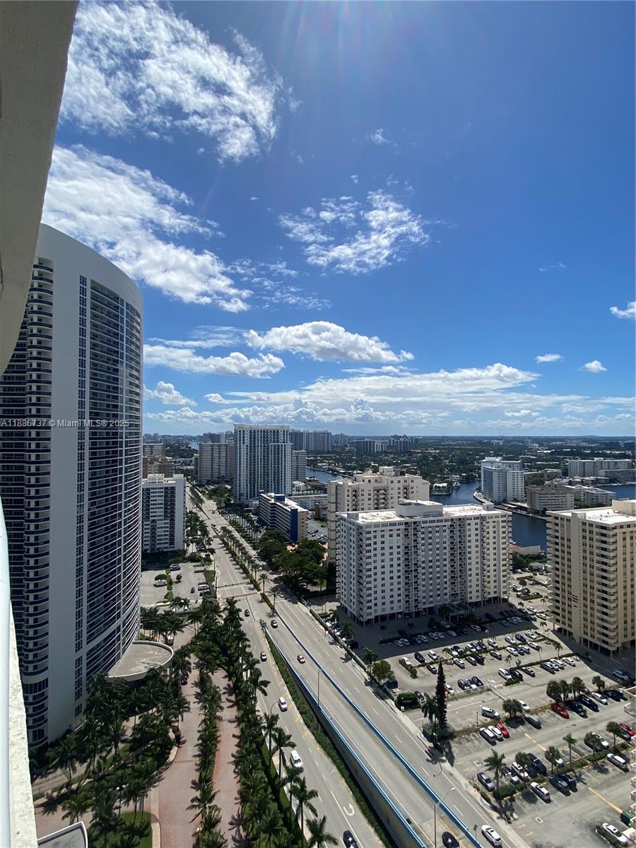 1800 S Ocean Dr 2909 Property Photo 14