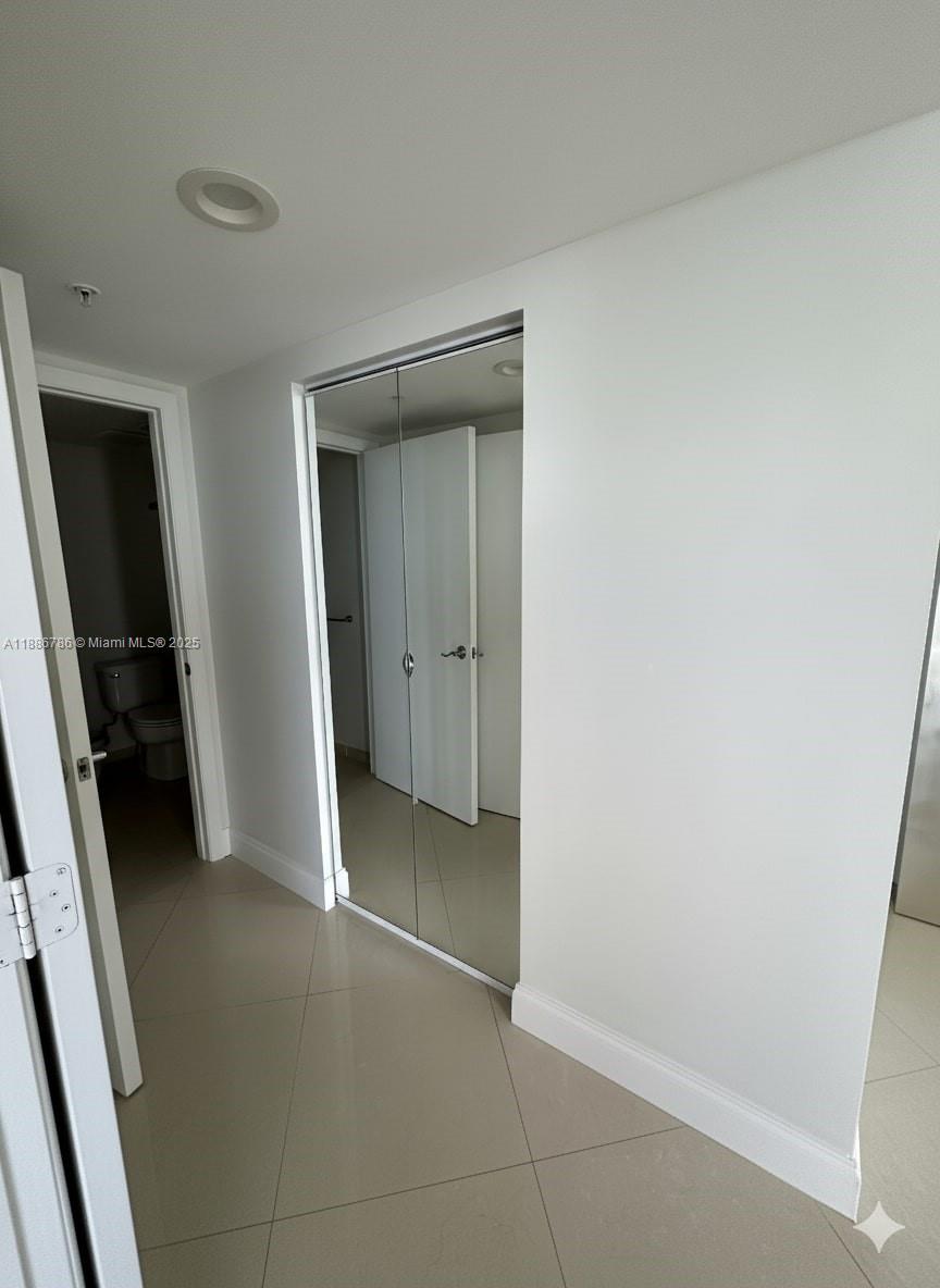 16699 Collins Ave 1806 Property Photo 18