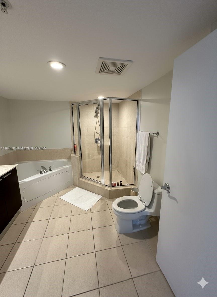 16699 Collins Ave 1806 Property Photo 26
