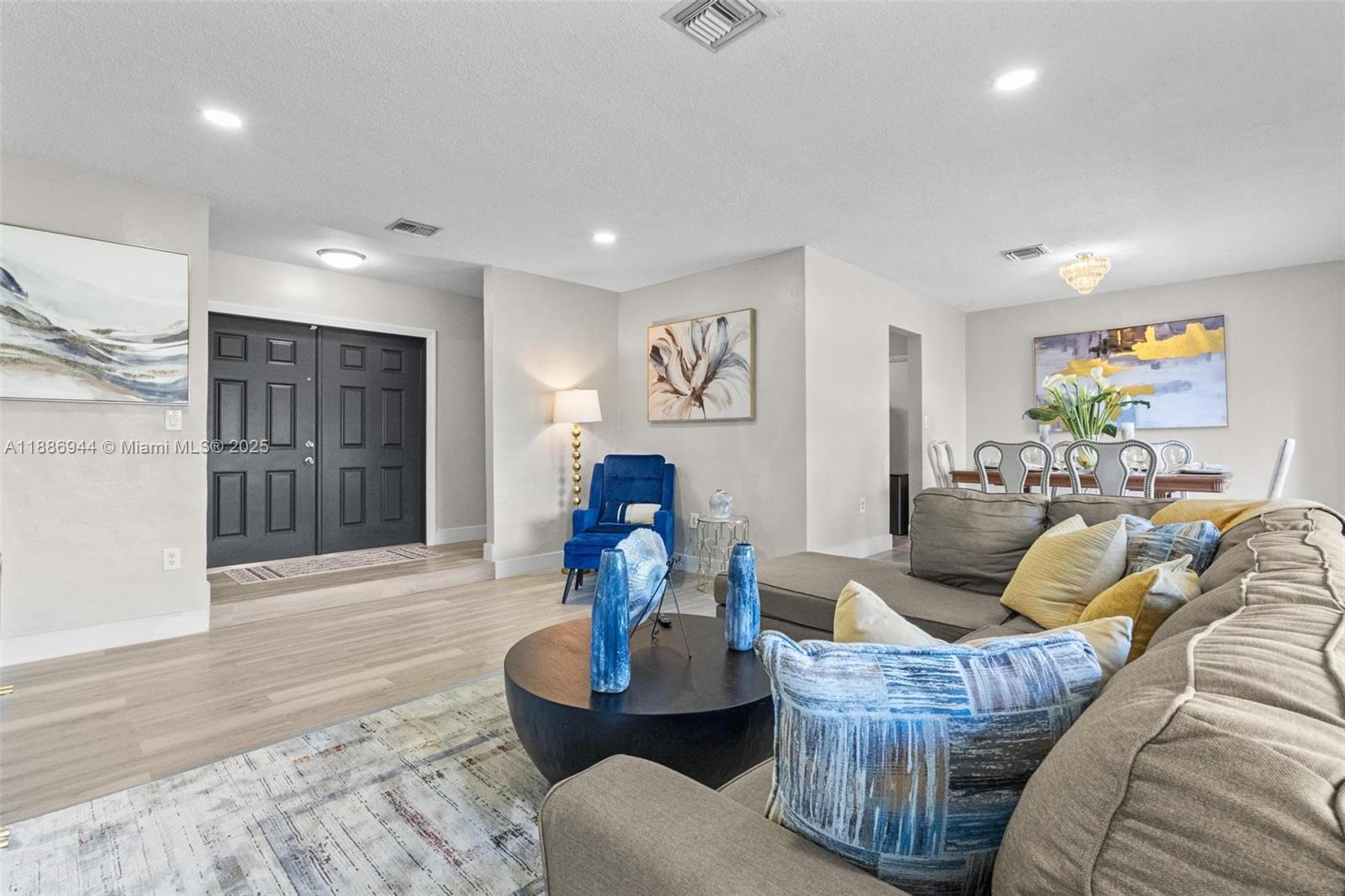 1465 NW 181st St Property Photo 1