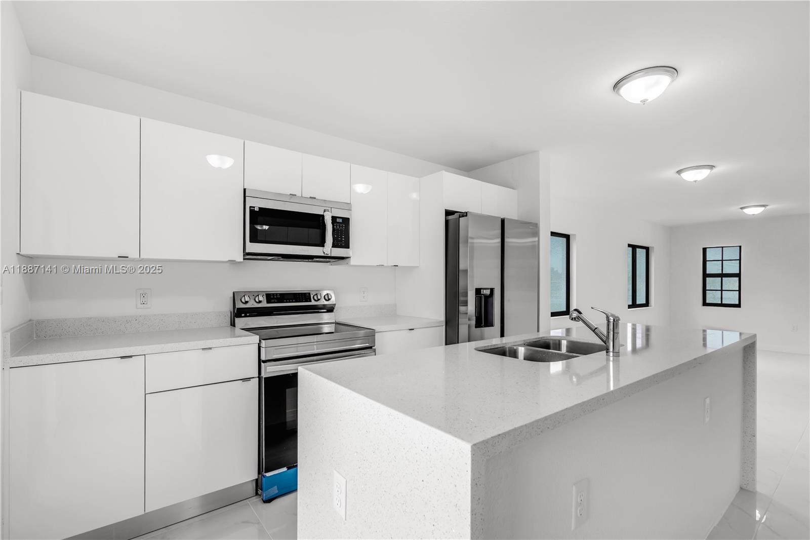 1459 Nw 2 Ave 2 Property Photo 6