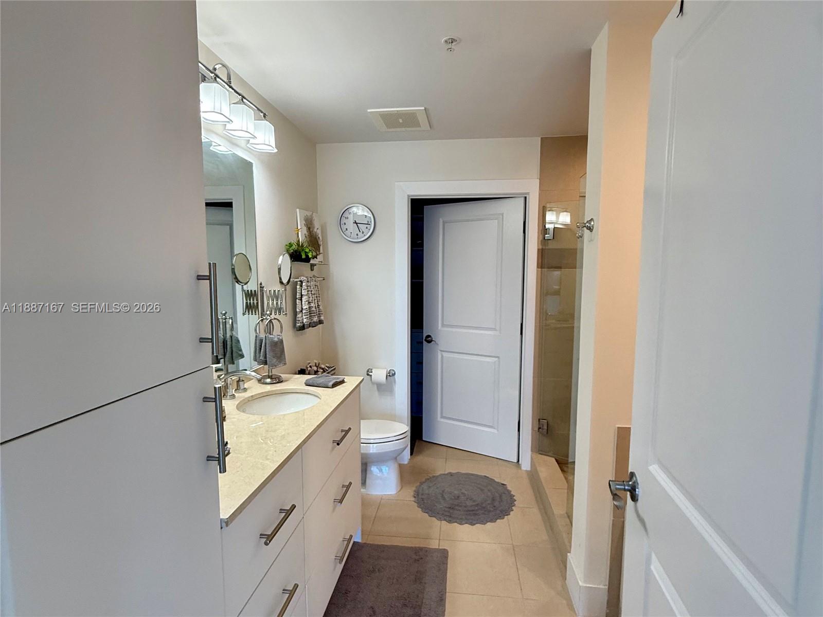 1945 S Ocean Dr 1201 Property Photo 15