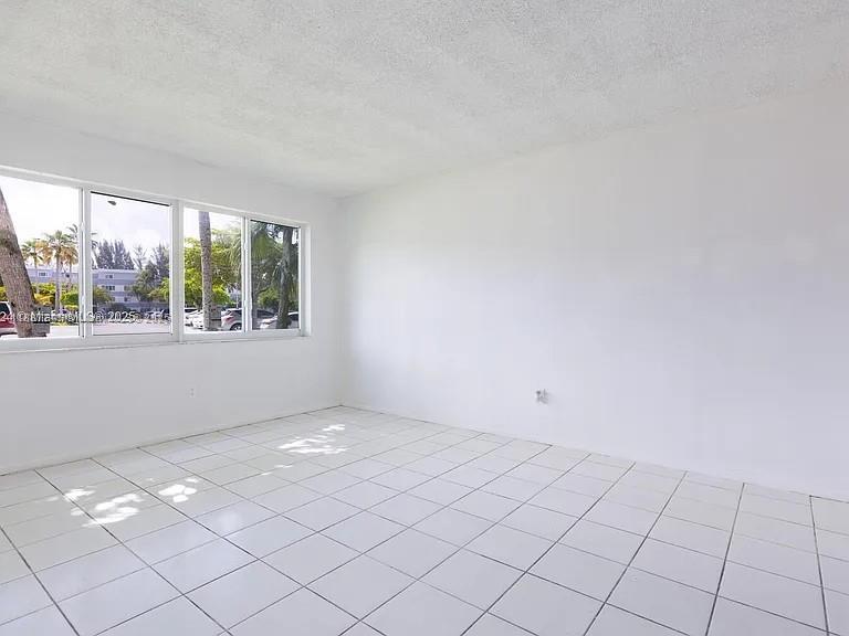 14850 Naranja Lakes Blvd B1b Property Photo 2