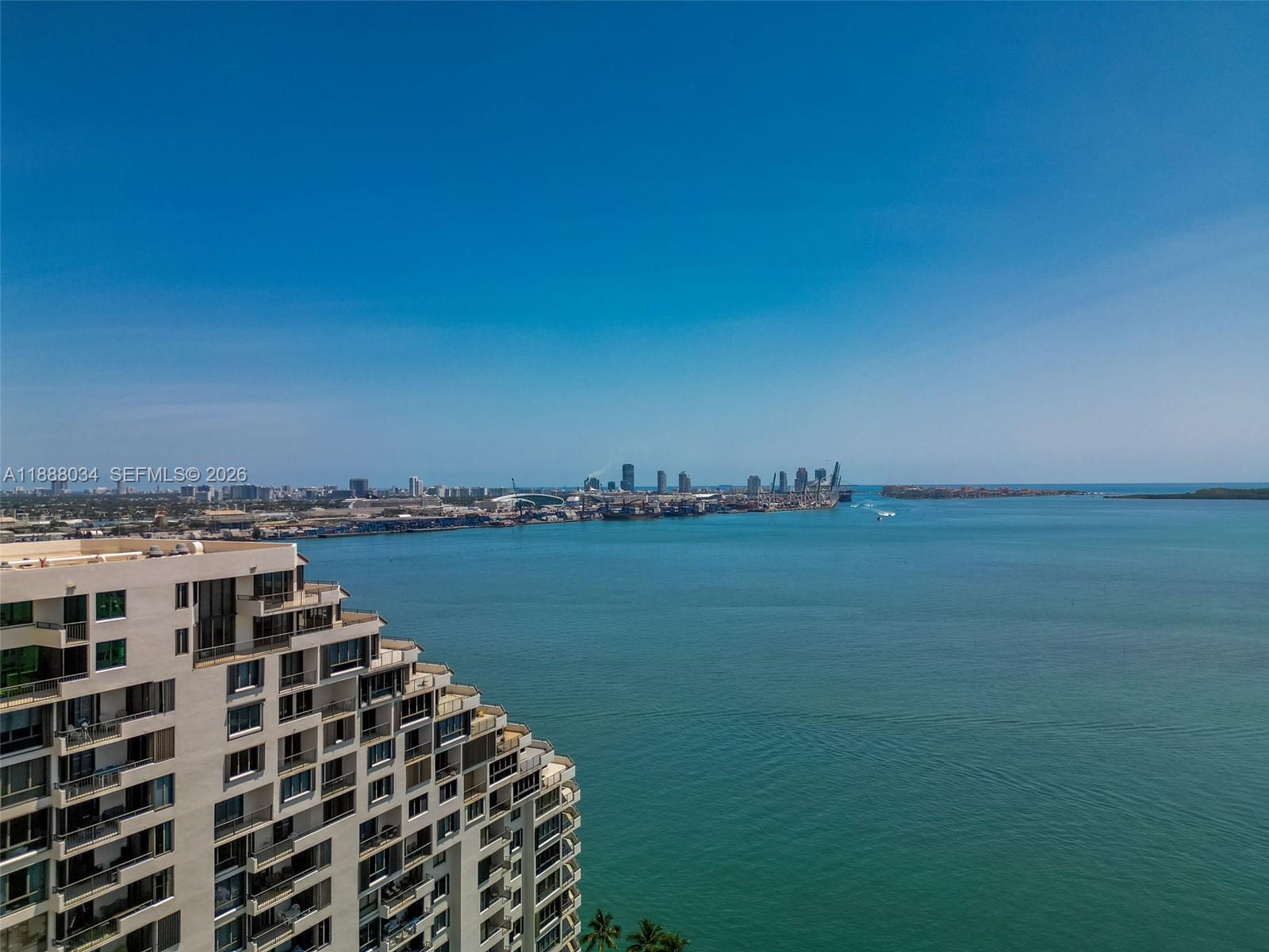 520 Brickell Key Drive Uph-03 Property Photo 8