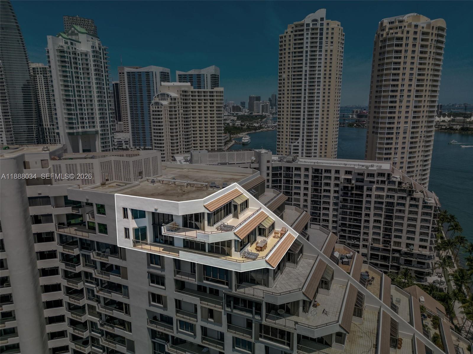520 Brickell Key Drive Uph-03 Property Photo 10