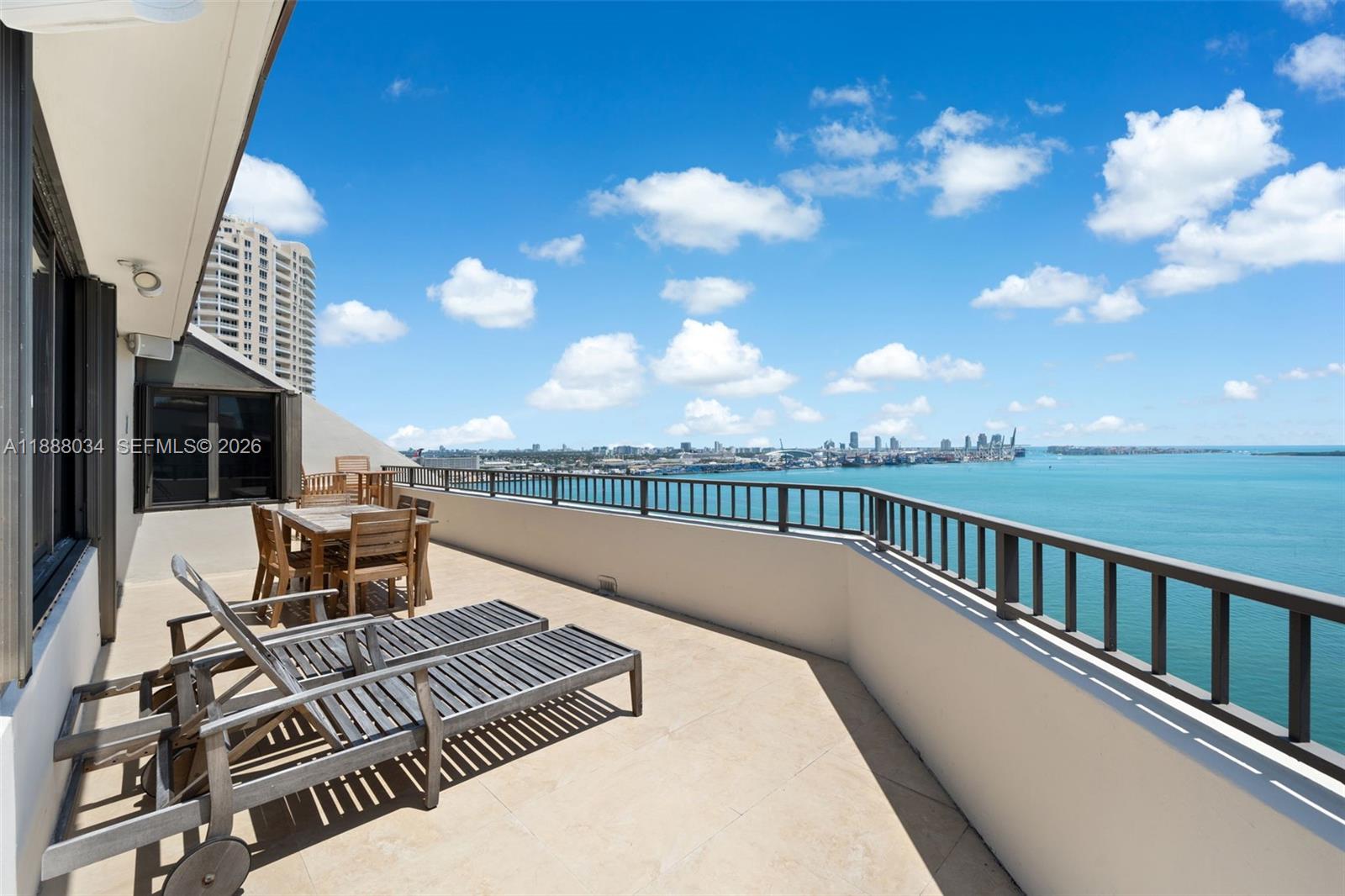 520 Brickell Key Drive Uph-03 Property Photo 15