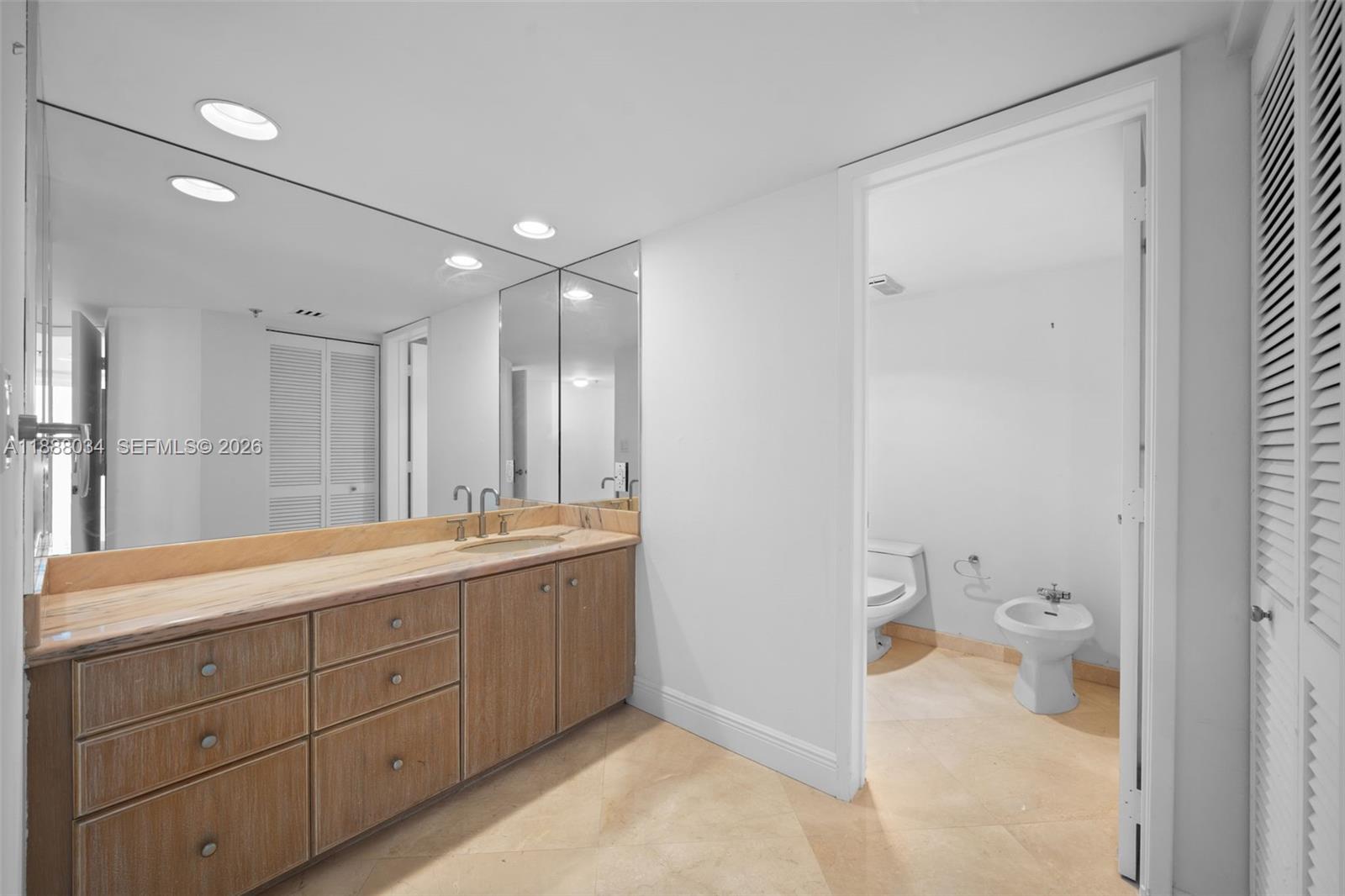 520 Brickell Key Drive Uph-03 Property Photo 26