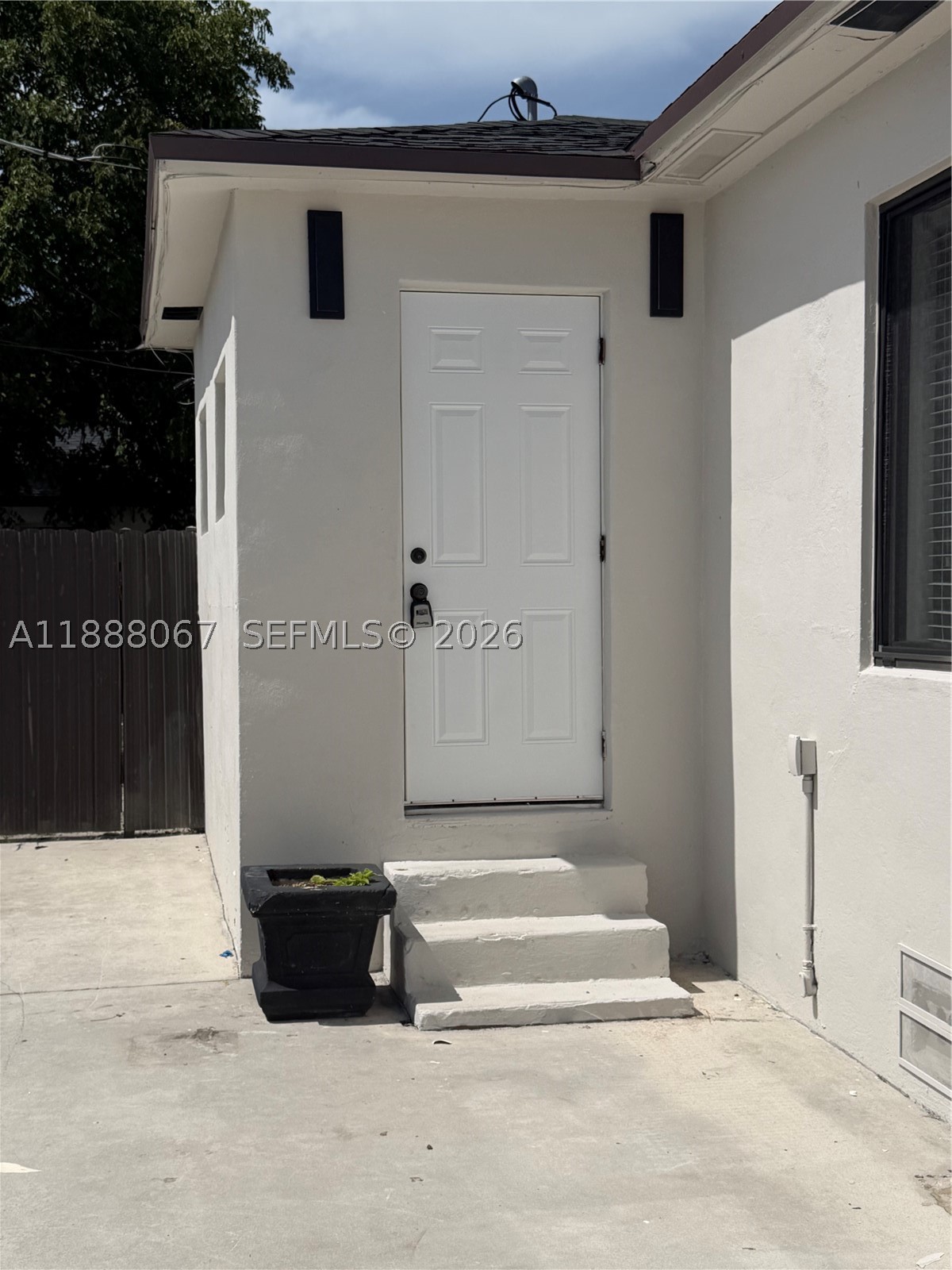 107 W Pembroke Rd Property Photo 13