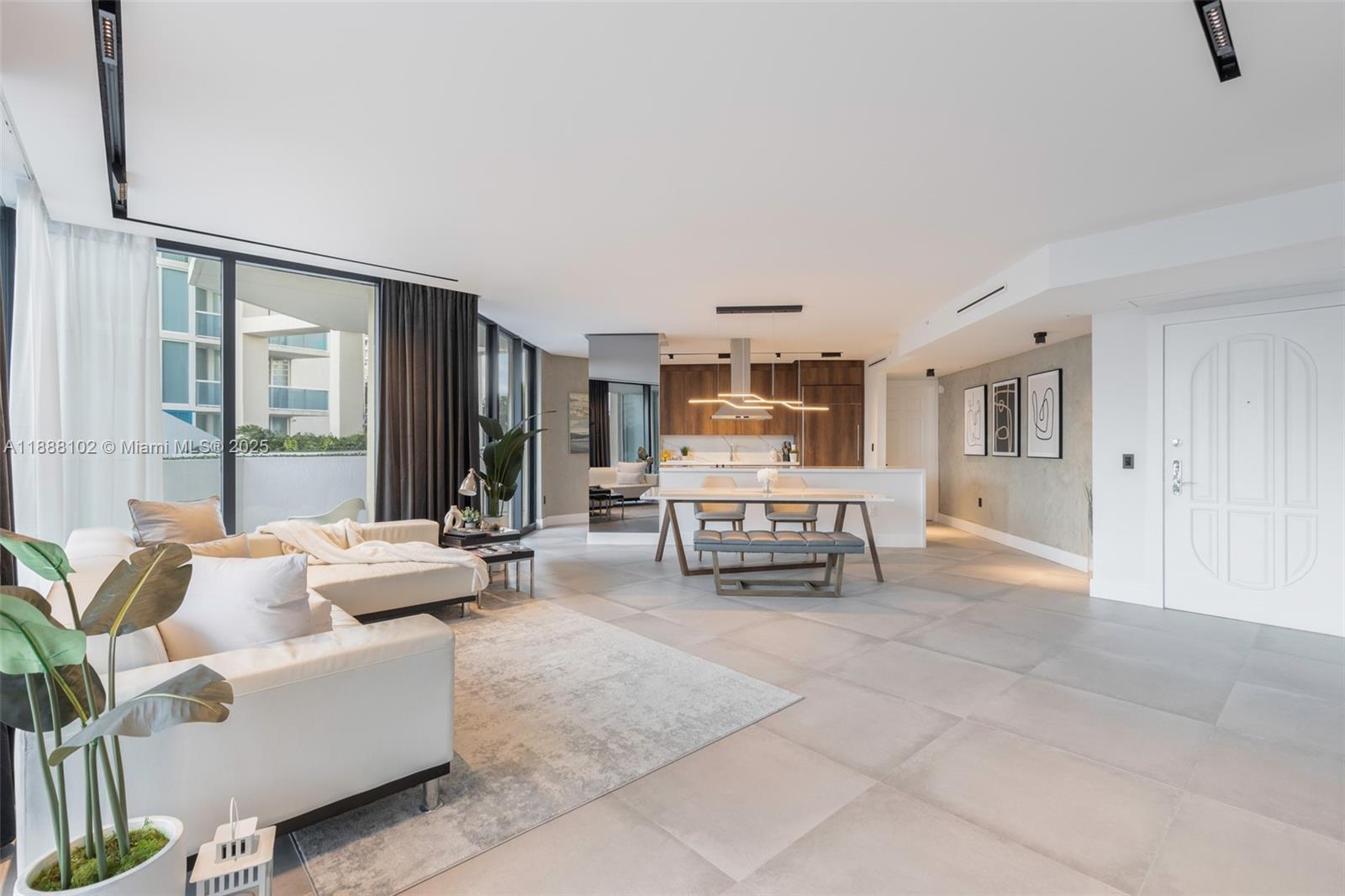 3370 Hidden Bay Dr 409 Property Photo 3