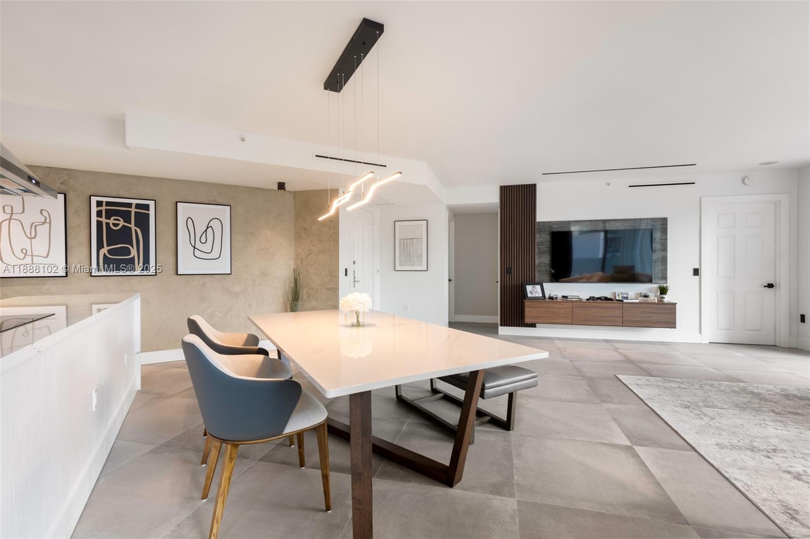 3370 Hidden Bay Dr 409 Property Photo 6