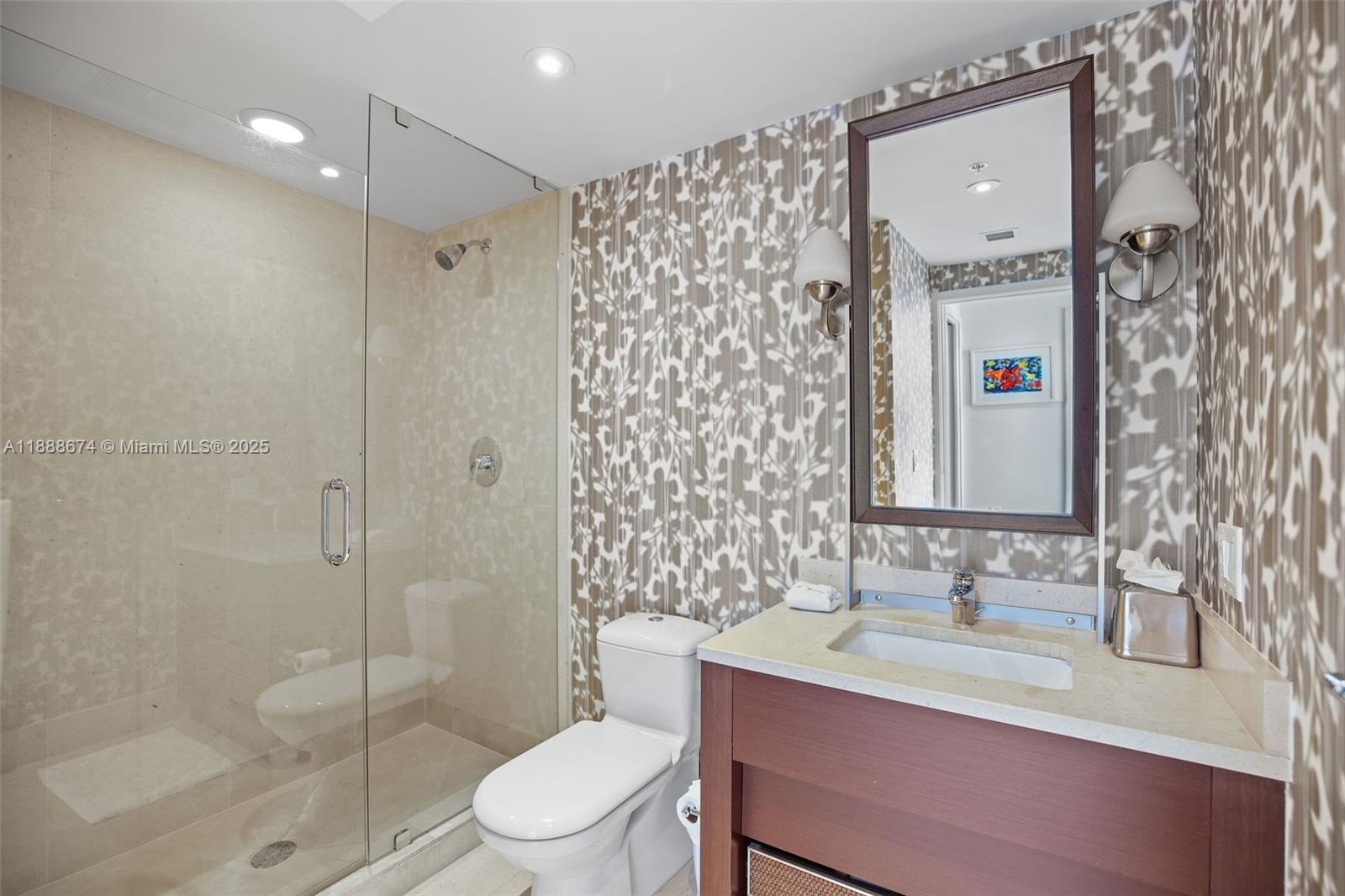 6899 Collins Ave 1610 Property Photo 13