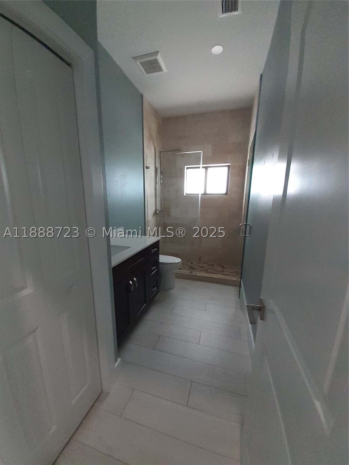 23 Jenny Ln Property Photo 21