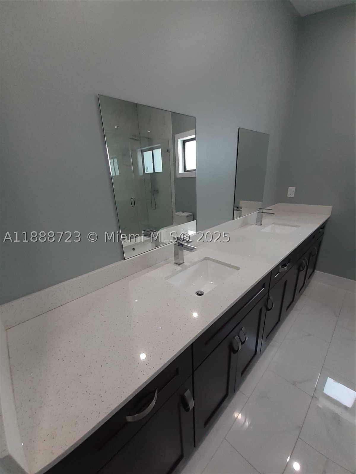 23 Jenny Ln Property Photo 30