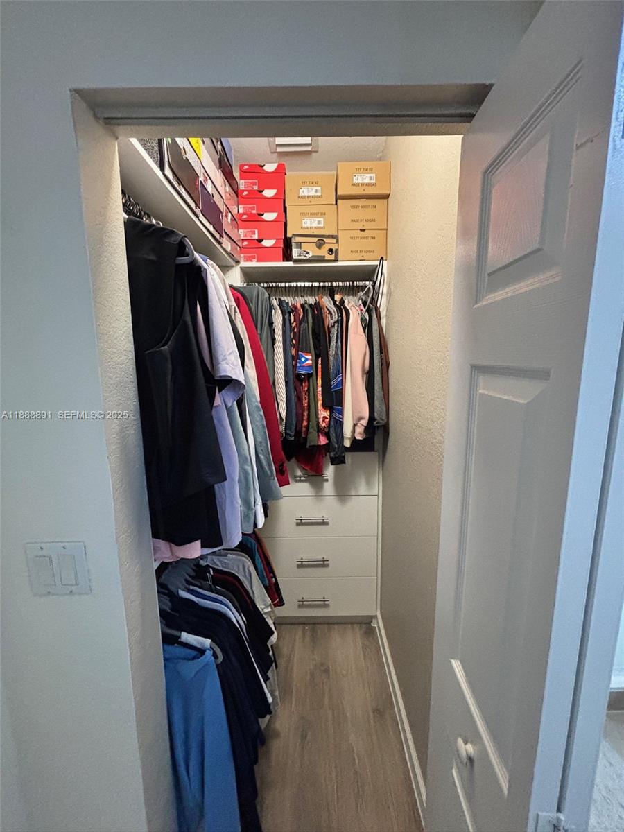 133 Se 28th Ter 9 Property Photo 14