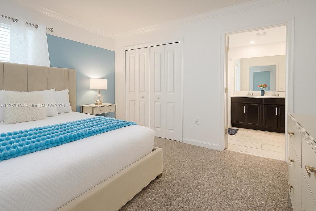 962 Splash Shot Pl Property Photo 6