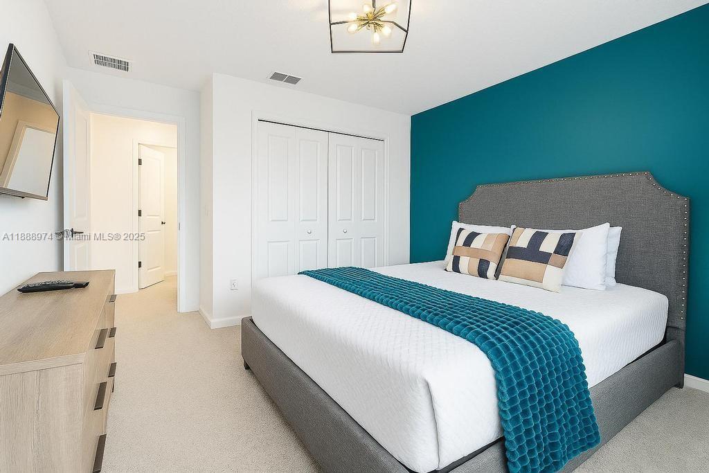 962 Splash Shot Pl Property Photo 8