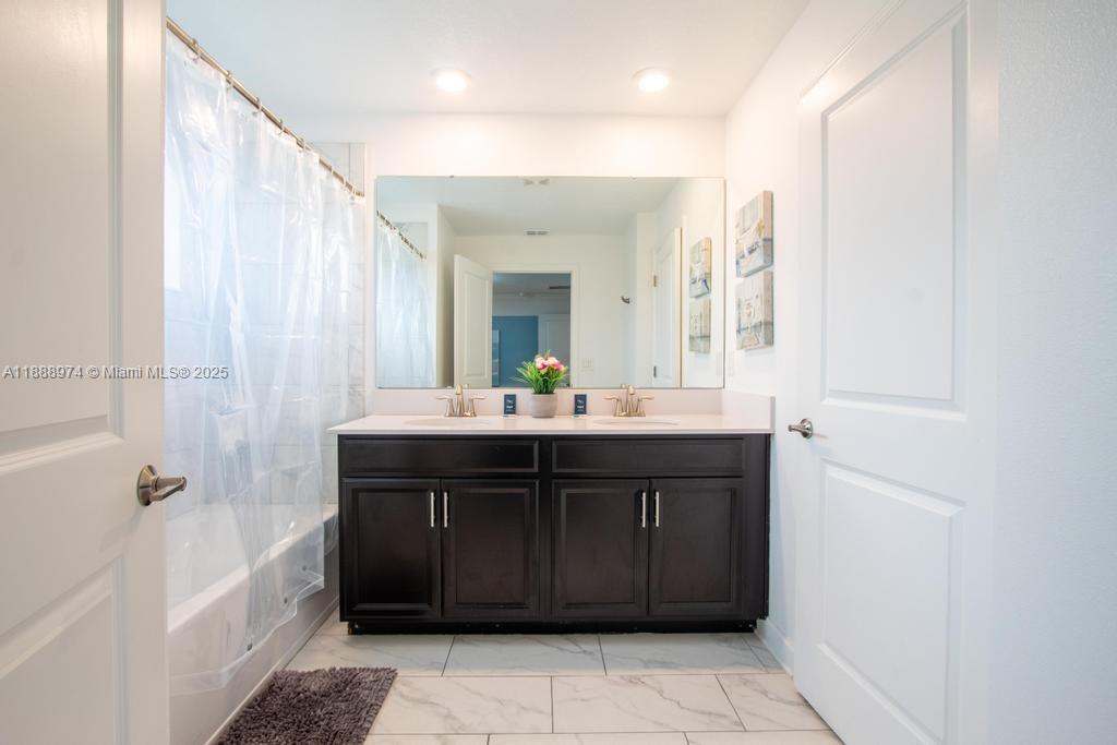 962 Splash Shot Pl Property Photo 12