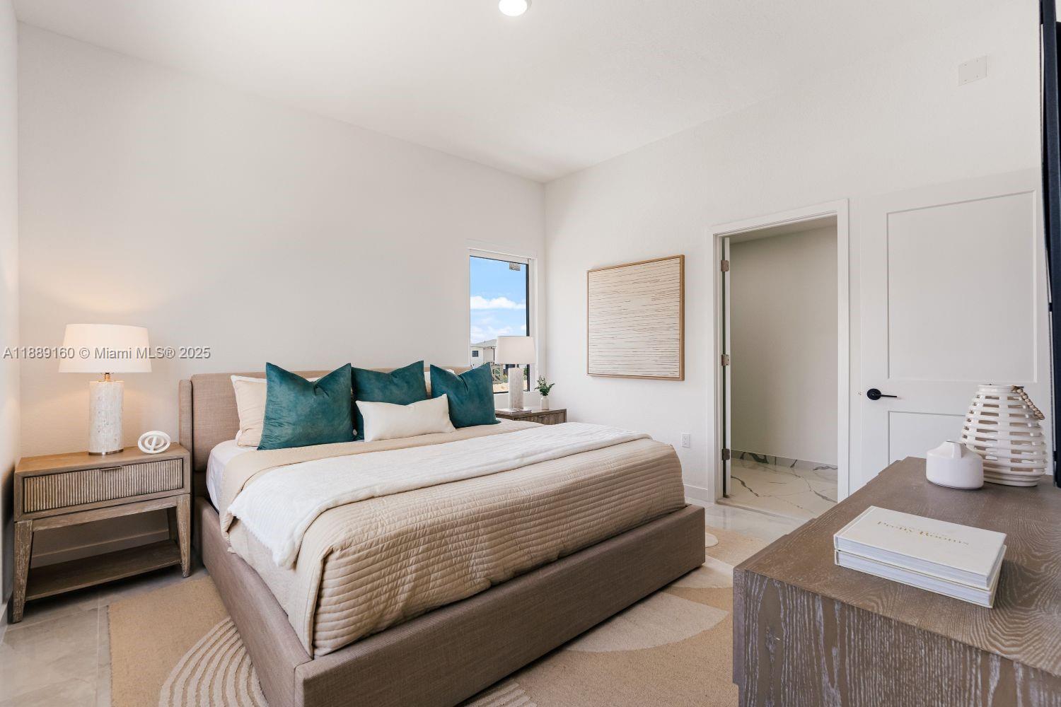 1495 Nw 6 Terr Property Photo 8