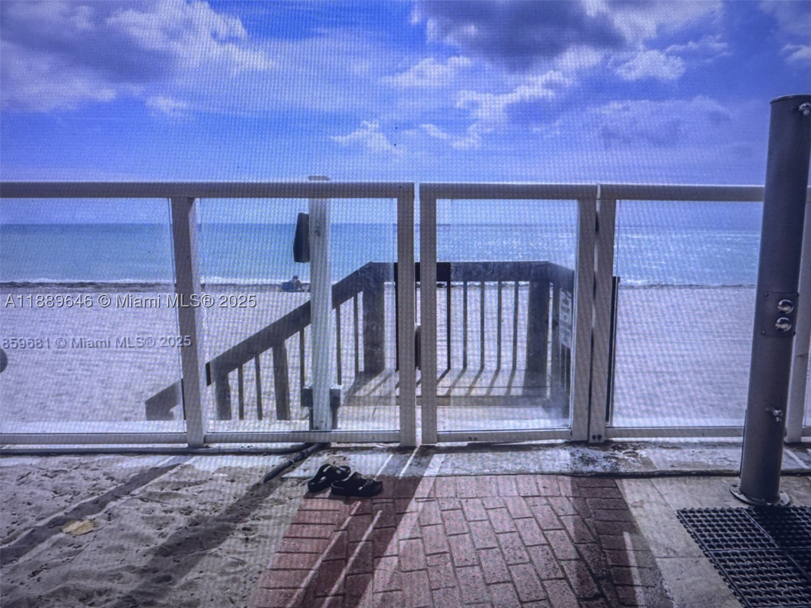 3001 S Ocean Dr 907 Property Photo 54