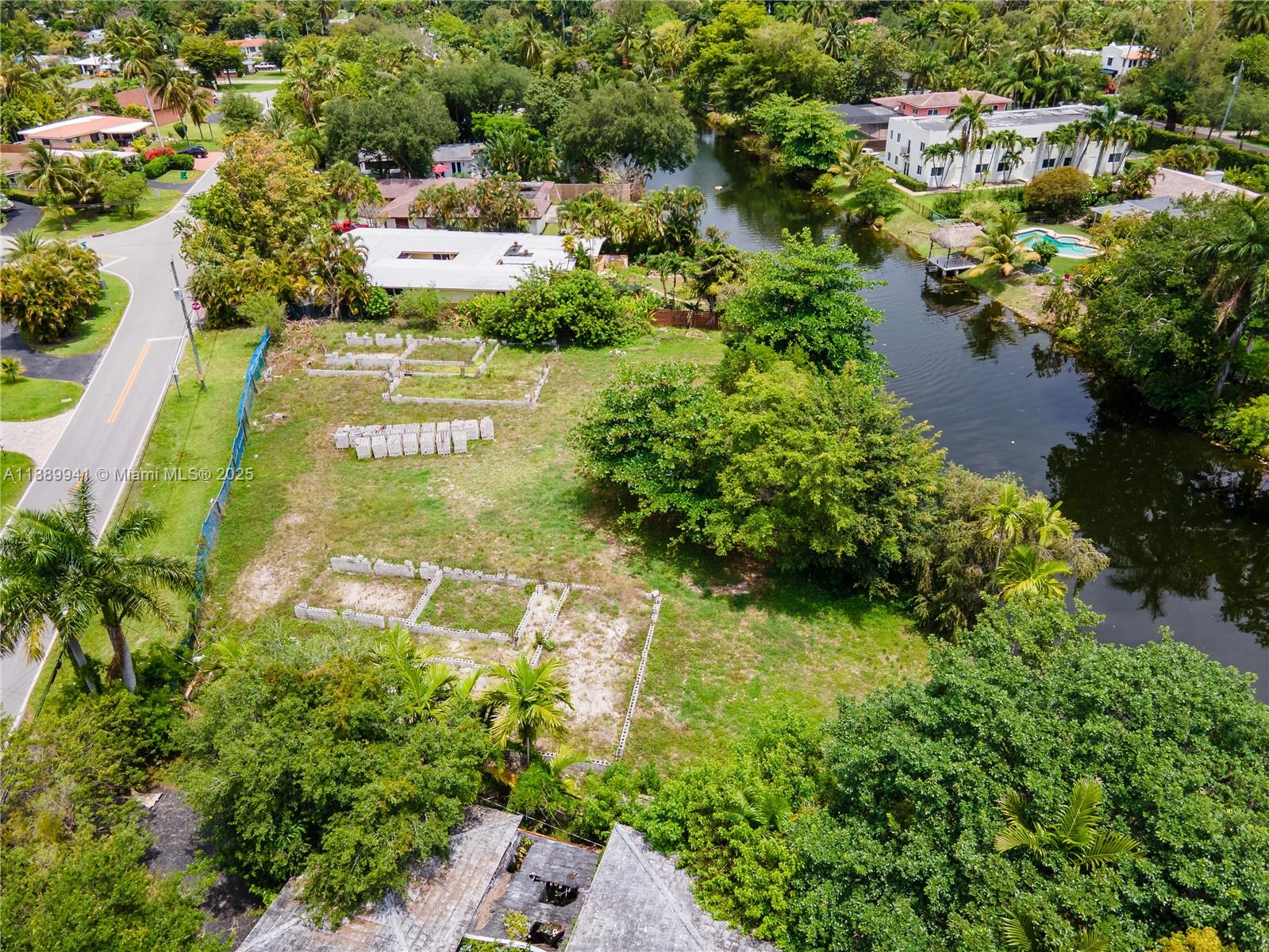11595 W Biscayne Canal Rd Property Photo 6