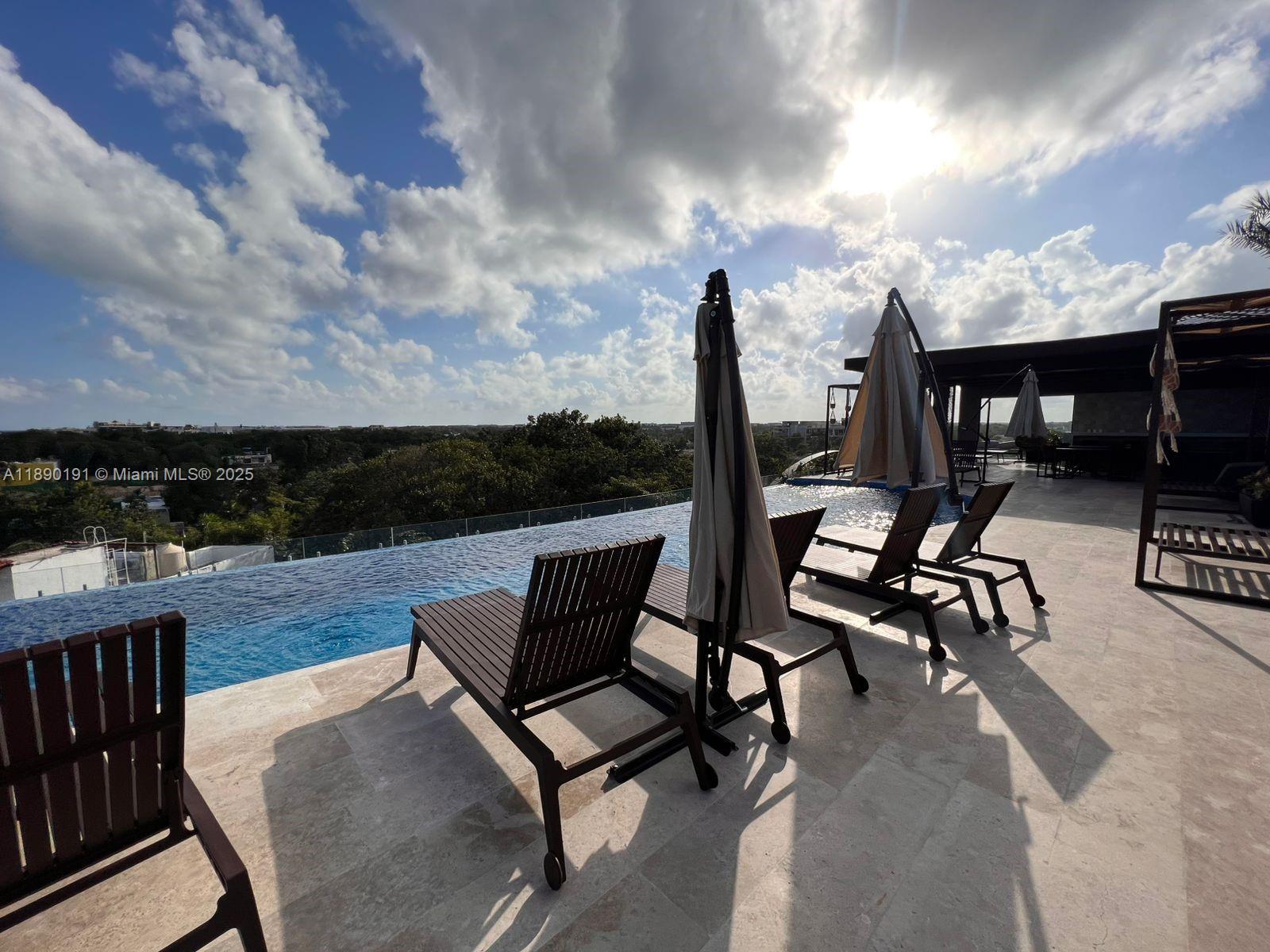 Menesse Tulum C. Asteroide, Tulum Centro PH-329