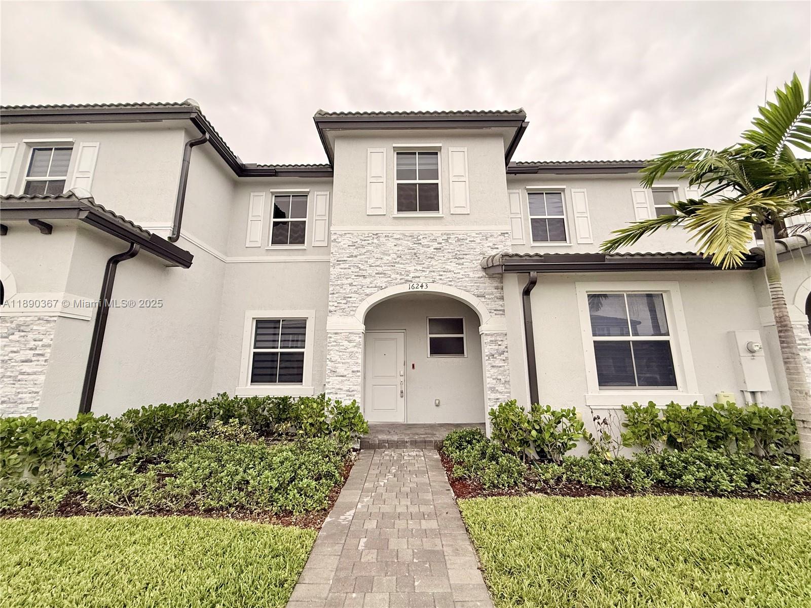 16243 Sw 292nd St 16243 Property Photo 1