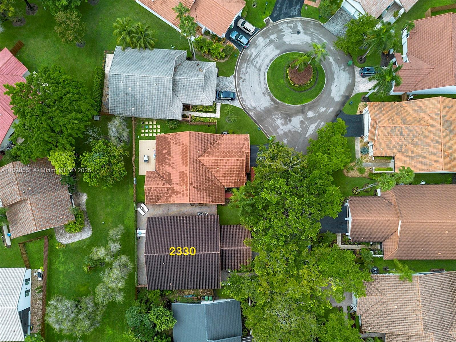 2330 Dover Property Photo 9