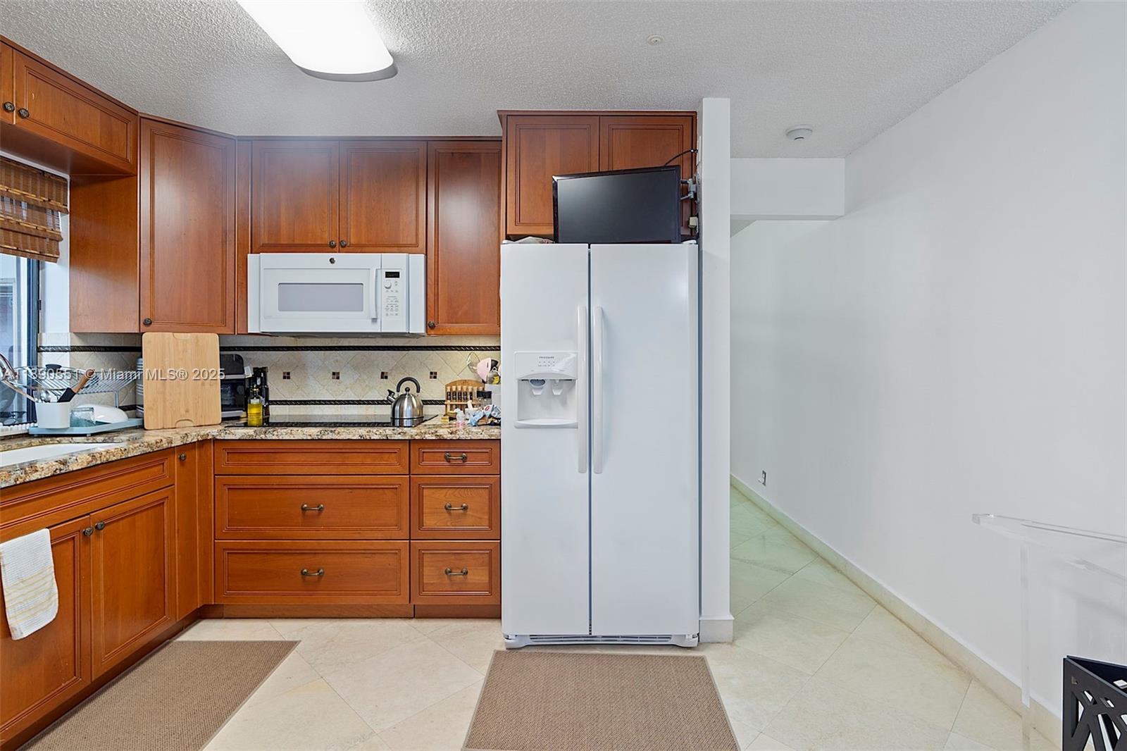 2330 Dover Property Photo 39