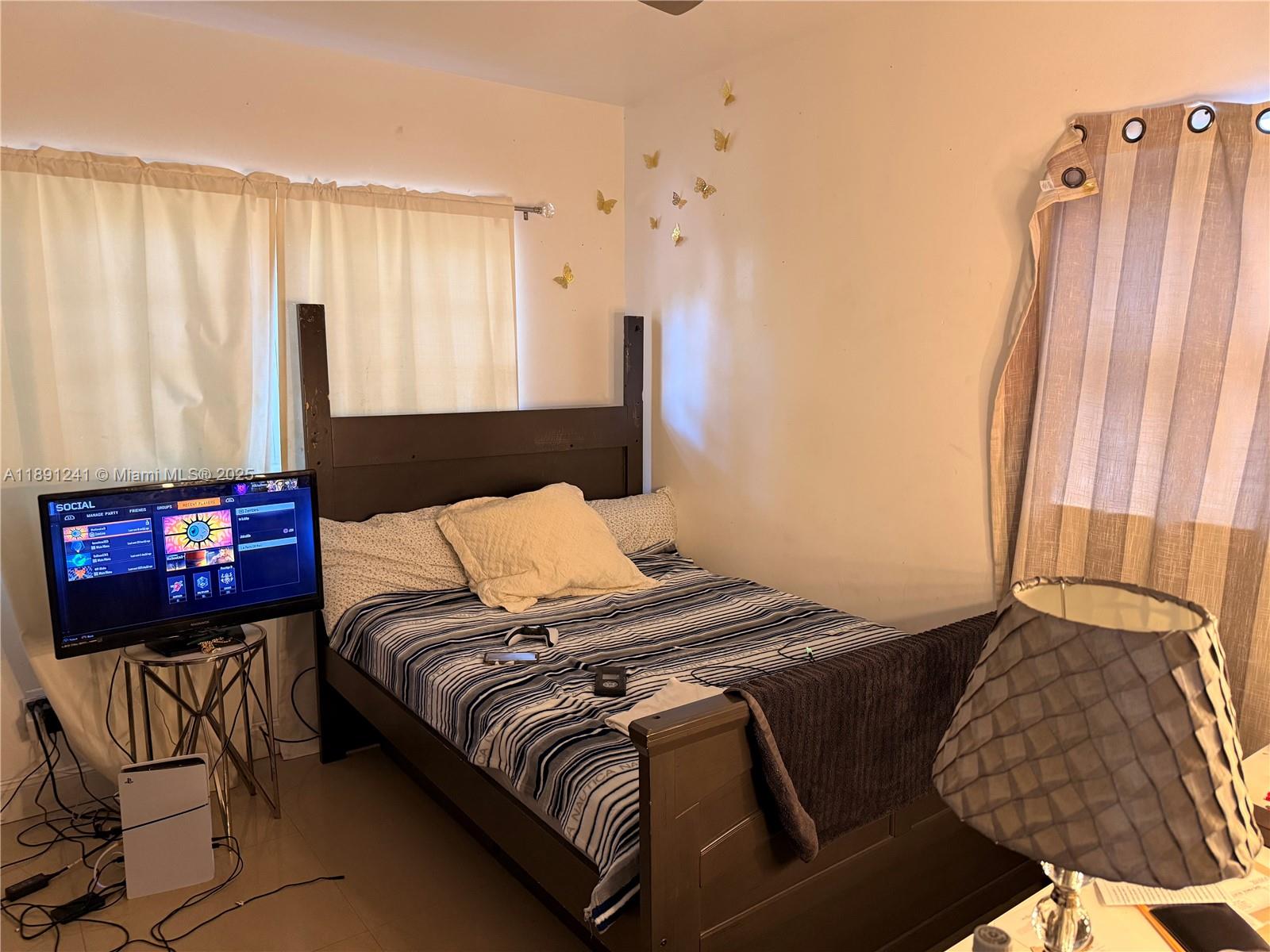 16030 Miami Dr Property Photo 8