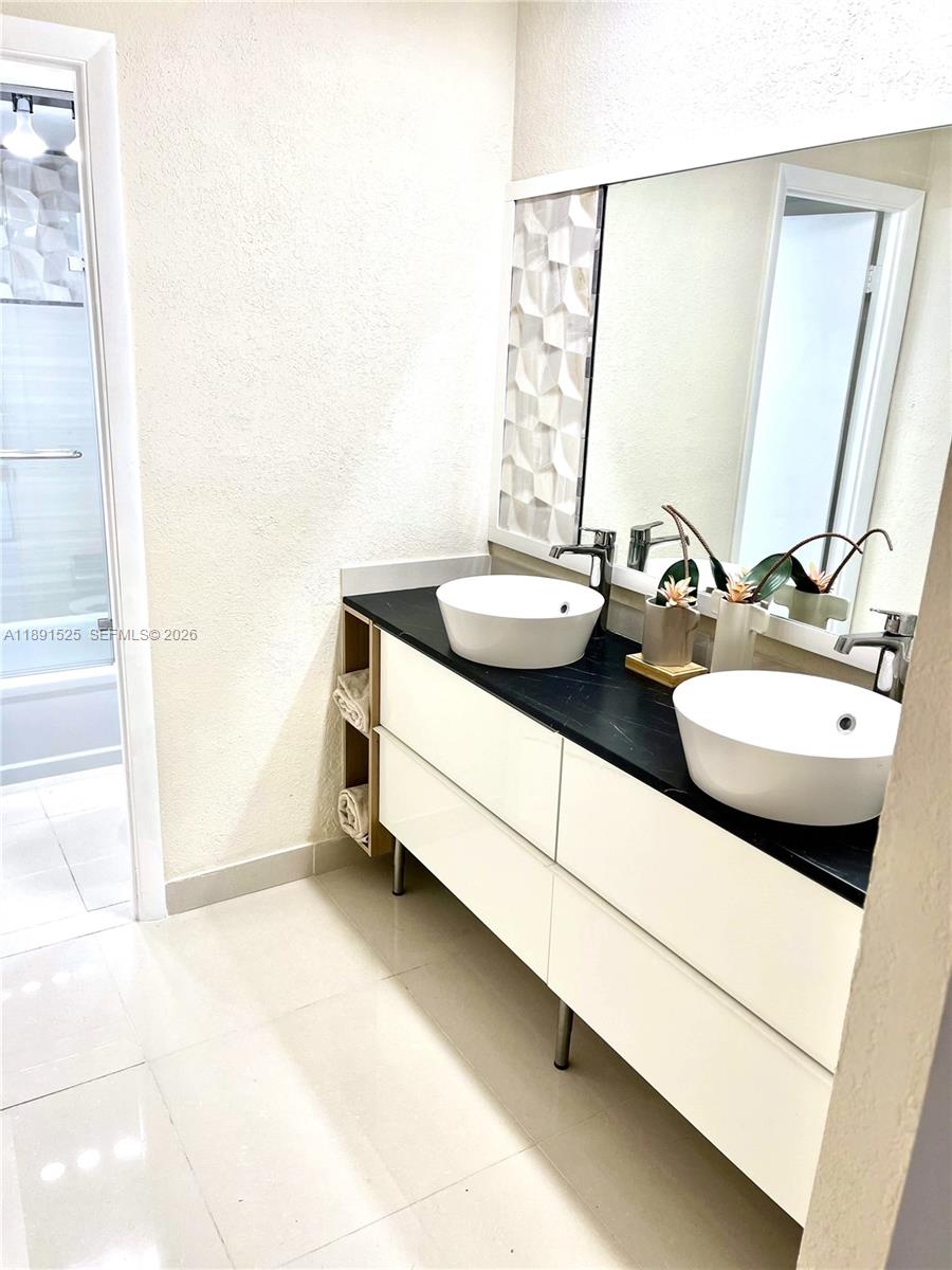 800 Se 20th Ave 1109 Property Photo 9