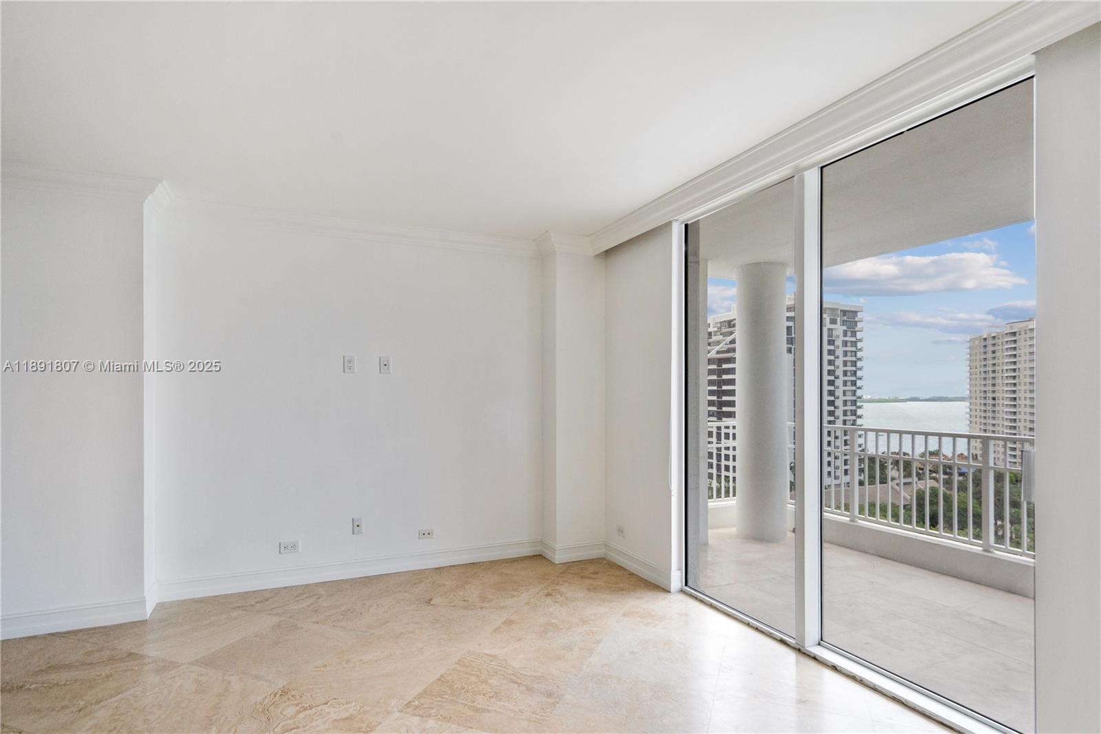 701 Brickell Key Blvd 1411 Property Photo 8