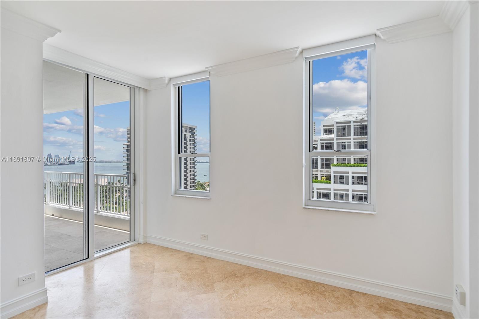 701 Brickell Key Blvd 1411 Property Photo 11