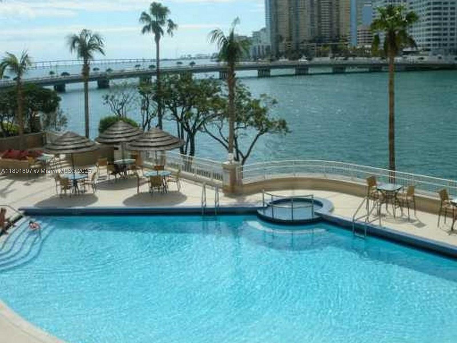 701 Brickell Key Blvd 1411 Property Photo 17