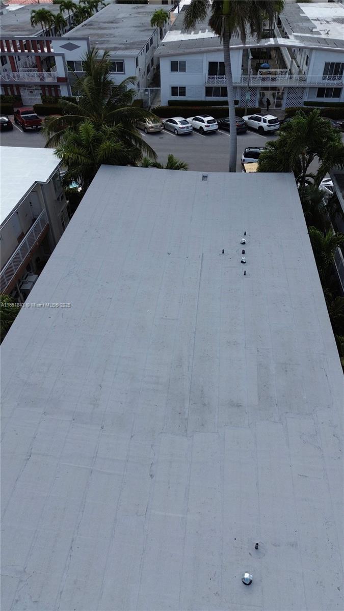 7435 Byron Ave Property Photo 16