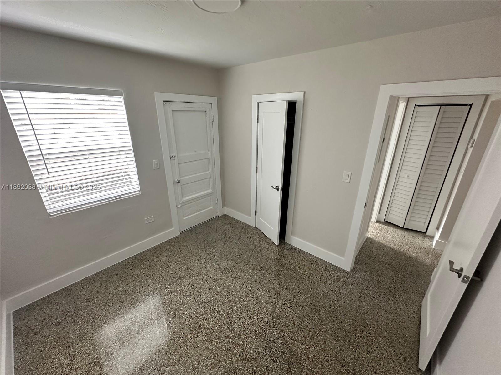 211 Sw 18th Ave 2 Property Photo 8