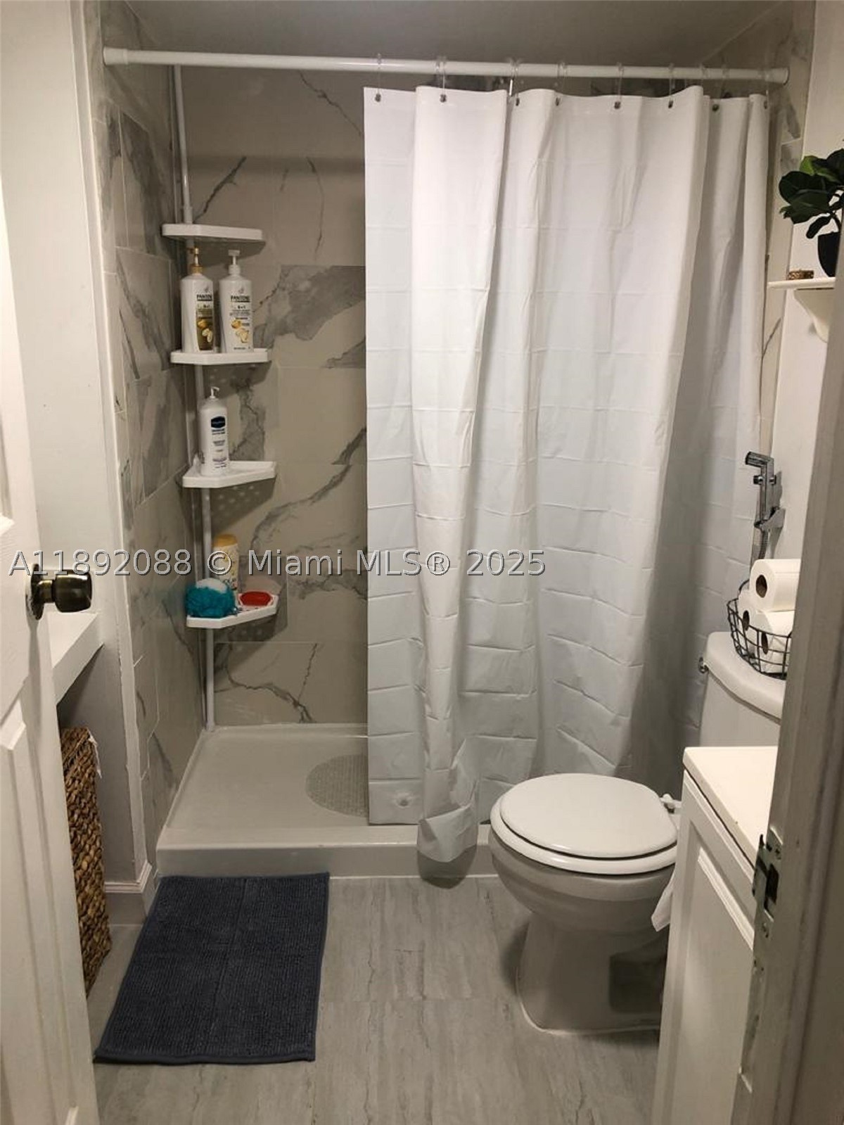 4675 W 18th Ct 1011 Property Photo 10