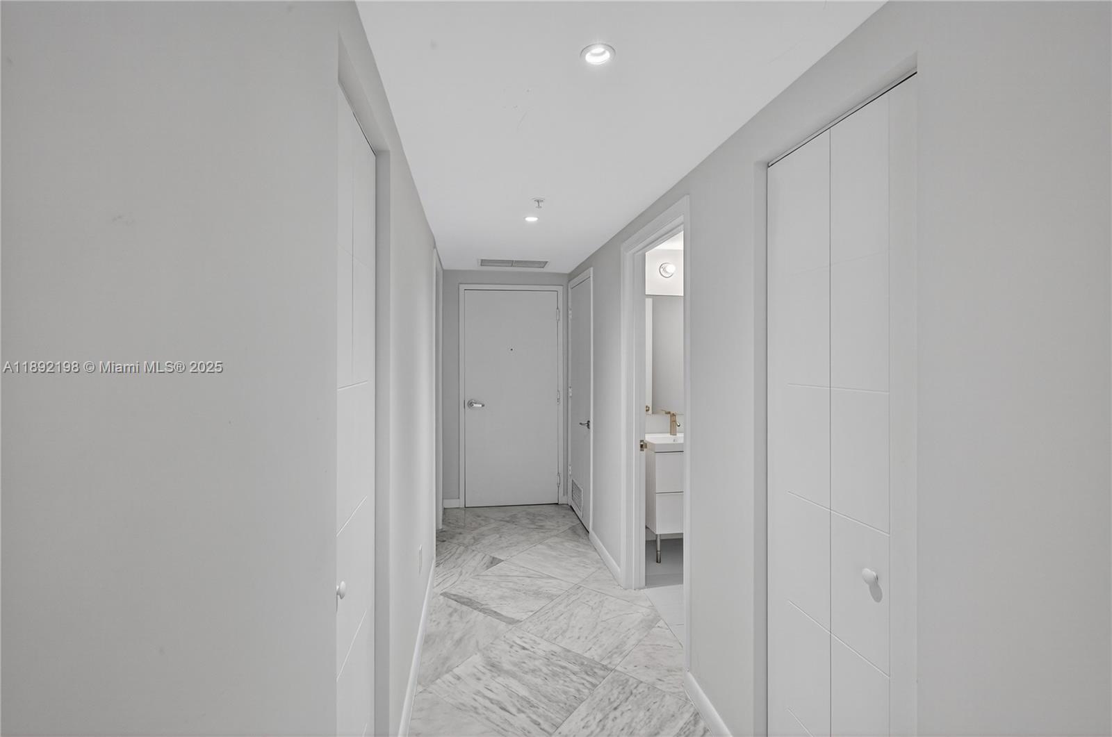 1010 Sw 2nd Ave 603 Property Photo 18