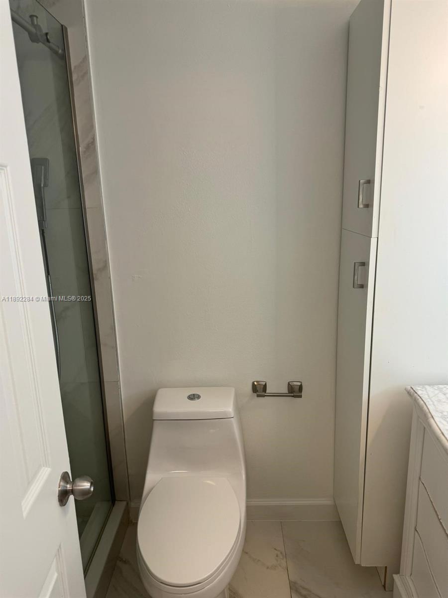 18101 Nw 68th Ave D207 Property Photo 18