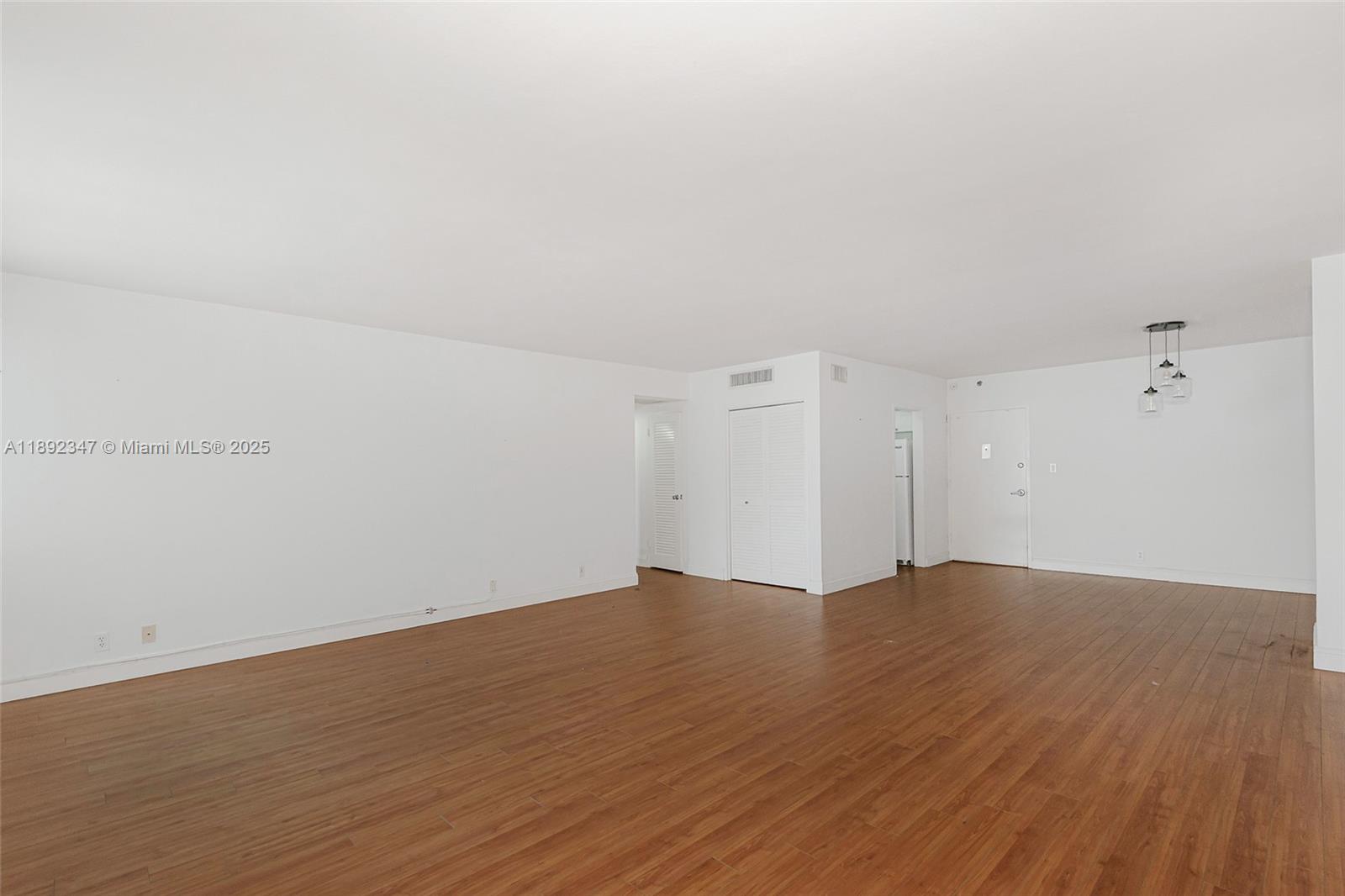 1200 West Ave 1531 Property Photo 8
