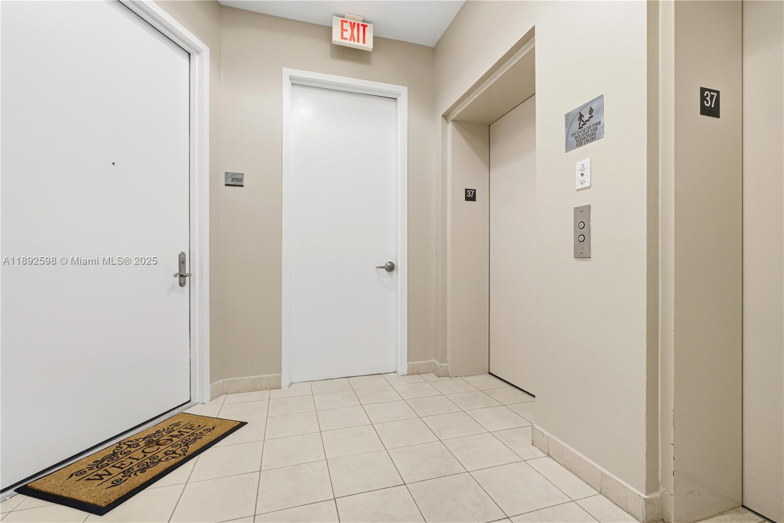 16001 Collins Ave 3705 Property Photo 28