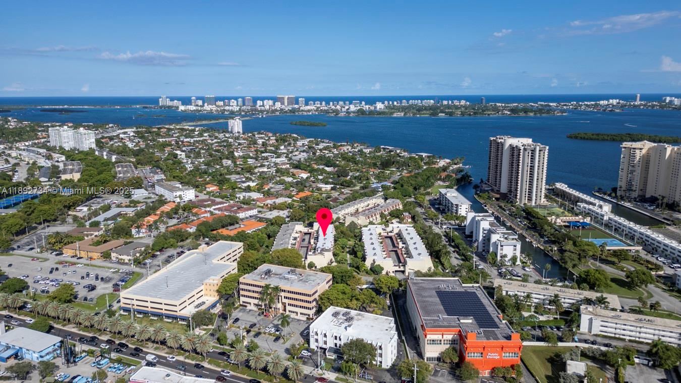 1655 NE 115th St 40-B Property Photo 1