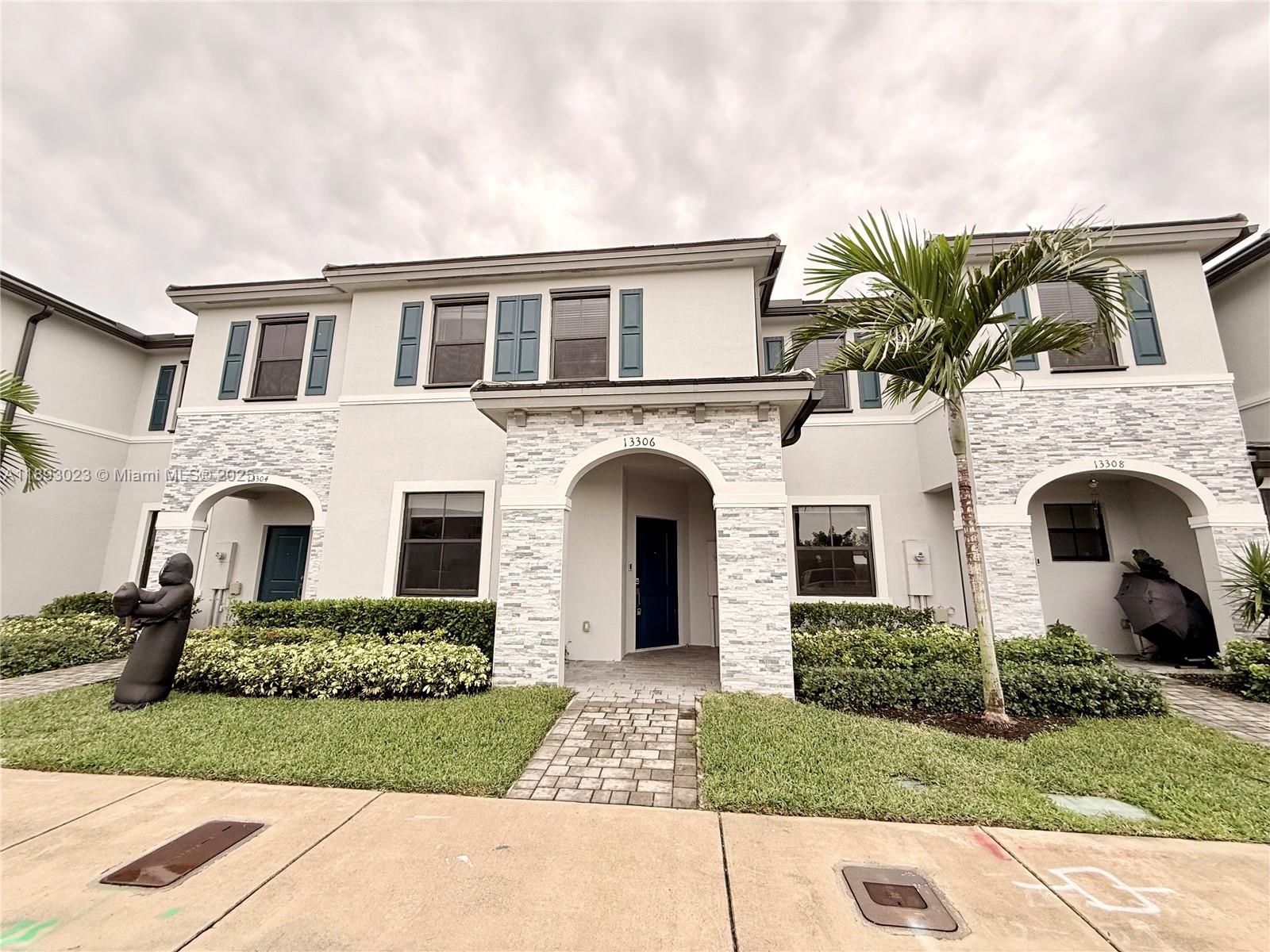 13306 Sw 286th St 13306 Property Photo 1