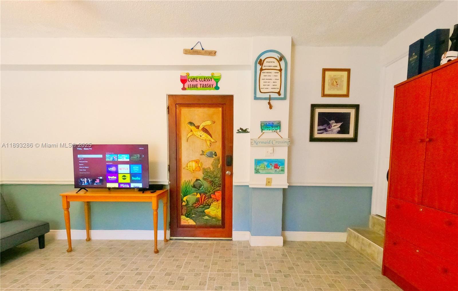 A11893286 Property Photo 13