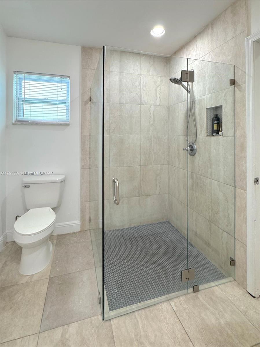 120 Ne 9th Ave 120a Property Photo 14
