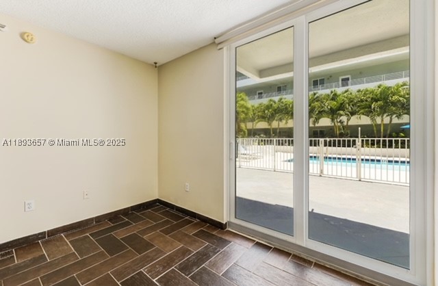 7800 Collins Ave 203 Property Photo 6