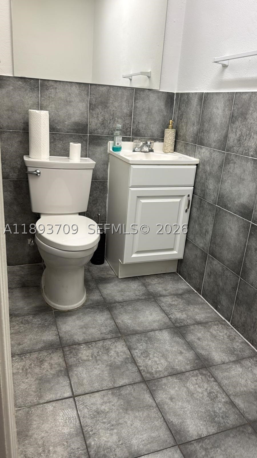 5245 Nw 36th St 5249 Unit #1 Property Photo 6