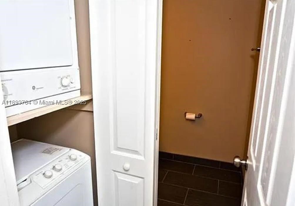 5570 Nw 44th St 312a Property Photo 6