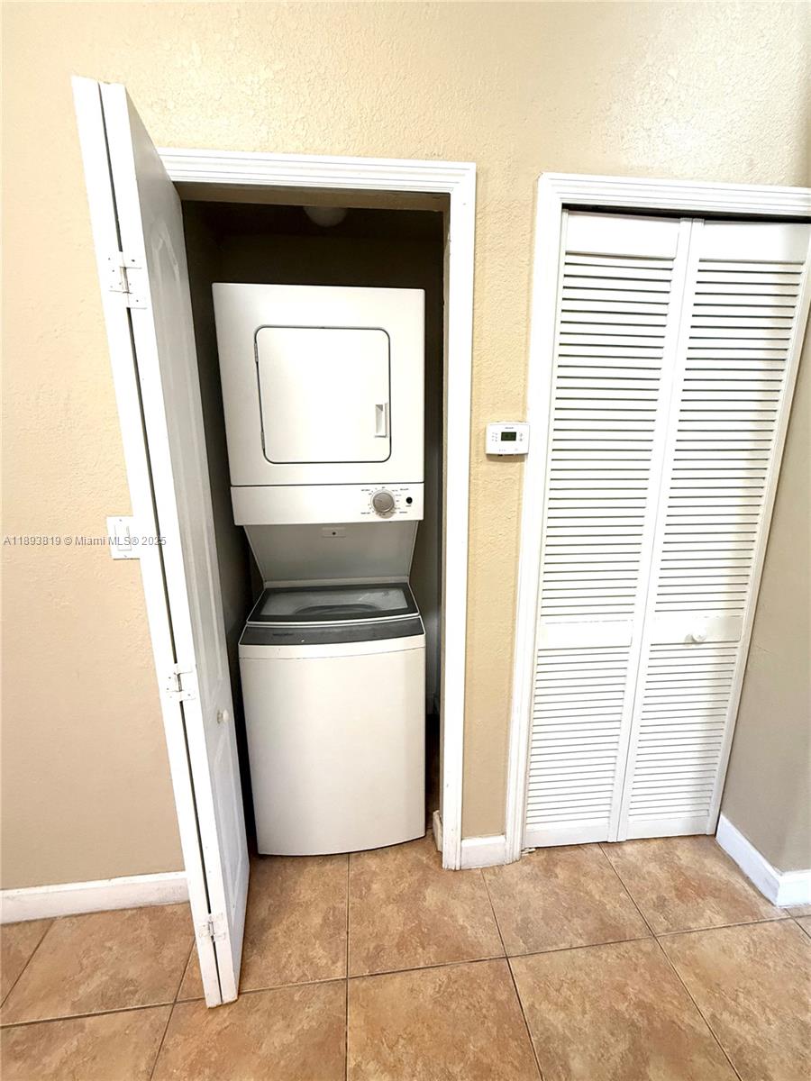 1656 Se 29th Ct 207 Property Photo 24